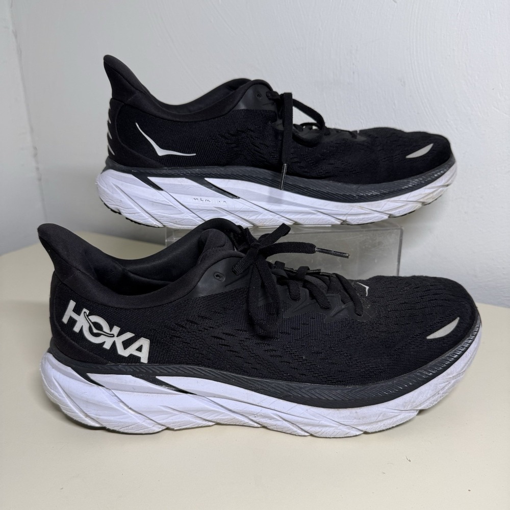 HOKA CLIFTON 8 Soft & Light For Every Day Mens 12 D Sneakers Black White